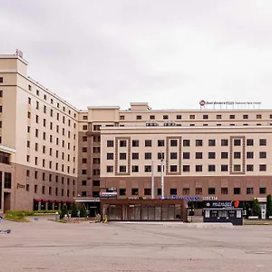 Hotel Western Atakent Park, Ałma Ata
